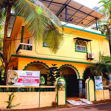 Monte Villa Guest House Candolim Exterior photo