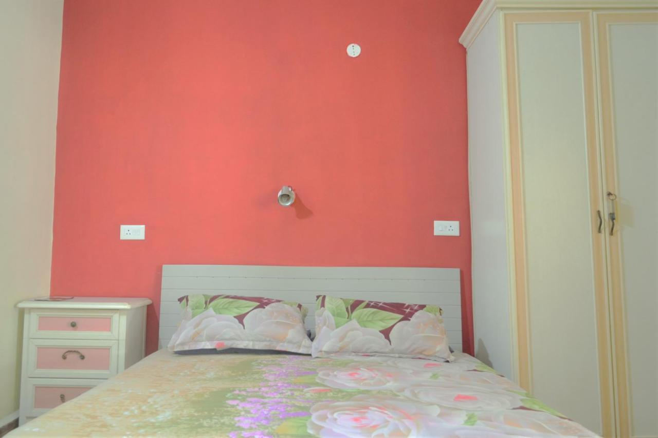 Monte Villa Guest House Candolim Exterior photo